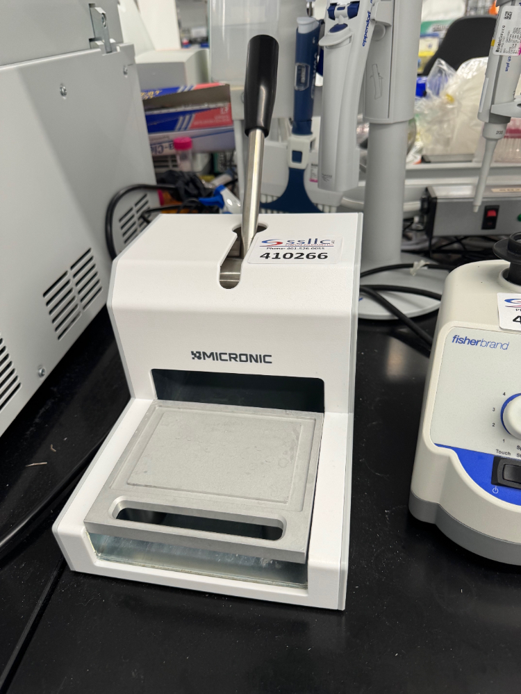 Image of Micronic Microplate Press
